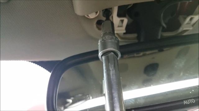 Cheap and Simple Rear View Mirror Upgrade (with auto dim, compass and homelink) смотреть онлайн