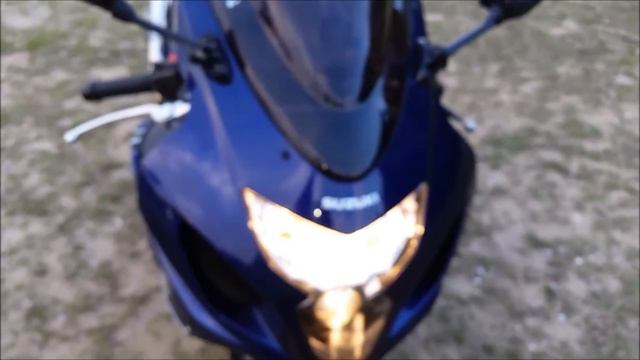 2004 Suzuki GSX R 600 смотреть онлайн