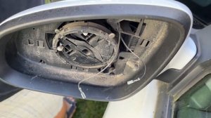 Opel Astra J | Replacing the mirror element on the outside rear-view mirror on Opel Astra J