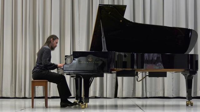 Лауреат международных конкурсов Амиров Федор в ЦДШИ смотреть онлайн