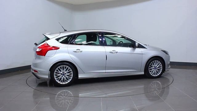Ford Focus 1.6 TDCi Zetec S 5dr video смотреть онлайн