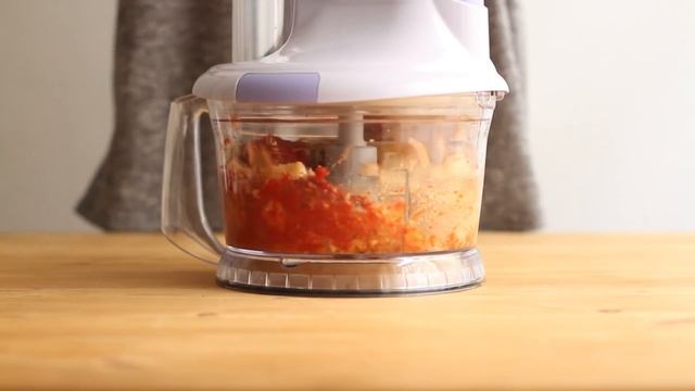 Kolay Muhammara Tarifi смотреть онлайн