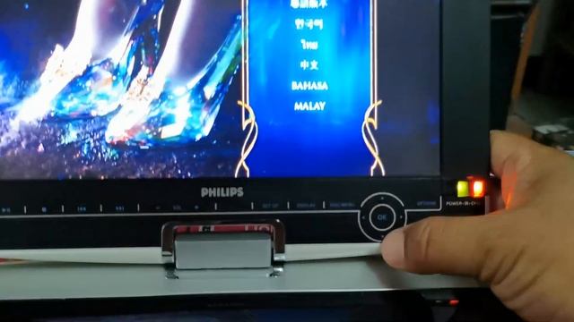 PHILIPS PORTABLE DVD PLAYER PET1031 ขายเครื่องเล่นดีวีดีพกพา รีวิวเครื่องเล่นดีวีดีพกพา สภาพสวยมาก смотреть онлайн