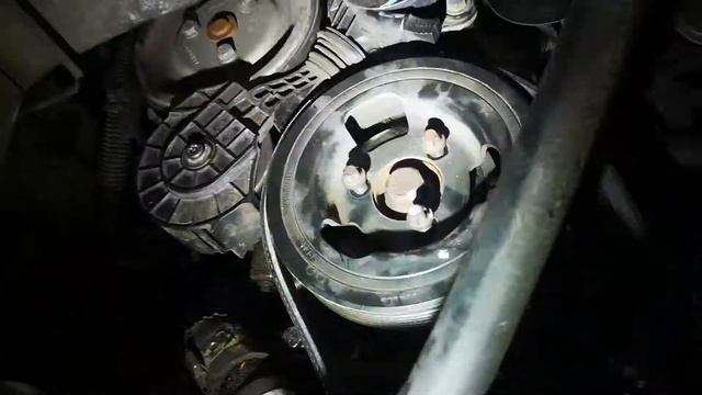 Peugeot 207 drive belt replacement water pump pulley drive automatic tensioner смотреть онлайн
