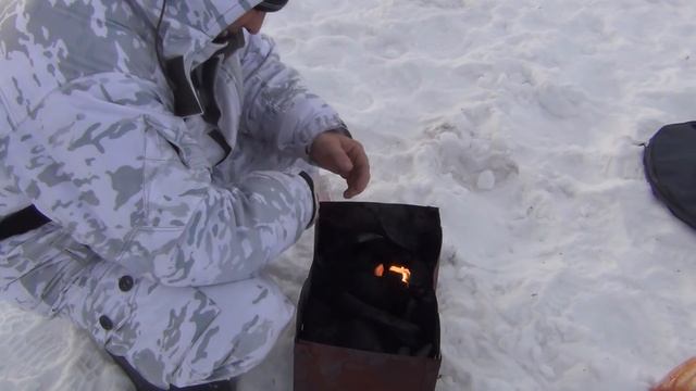 Зимняя рыбалка! Обкатываем сапоги" Вездеход", куртку от "Камуфляж.ru и ледобур Тонар. смотреть онлайн