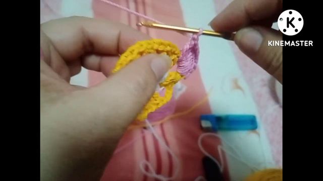 Daisy Crochet granny square tutorial || Tas granny tutorial part 1 смотреть онлайн