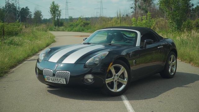 Pontiac Solstice. Говорят, он лучше чем Mazda Miata.