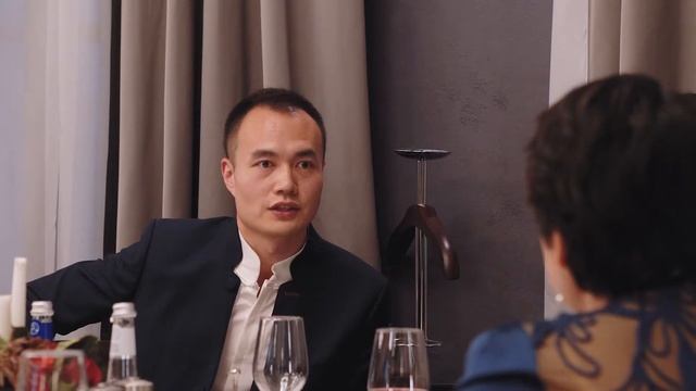 Выставка ювелирного дома Моисейкин и модного дома Grace Chen в ресторане Drinks@Dinners смотреть онлайн