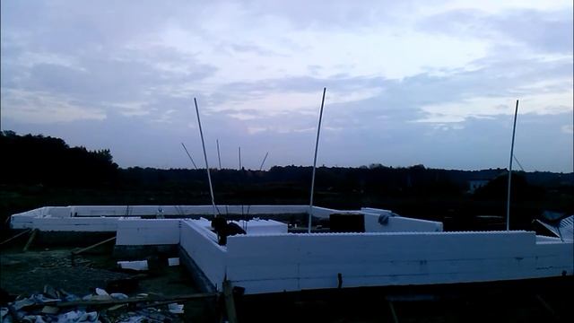 Монтаж несъемной полистирольной опалубки смотреть онлайн