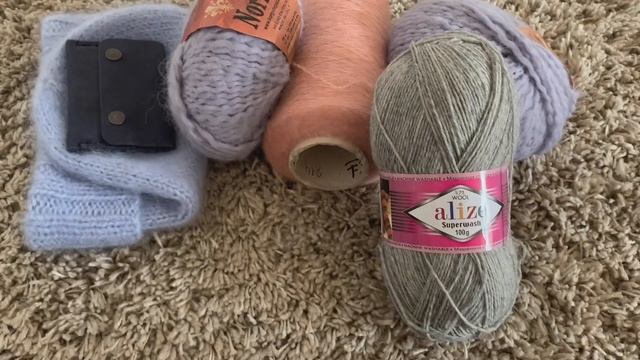 Вязальный влог: готовые работы - жилет и носки с аранами, много подарков и вдохновляющие процессы? смотреть онлайн