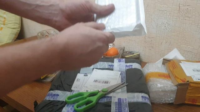 Распаковка из Китая ХУАНАН X99-F8 , память DDR4 , XEON E5-2678v3 , SSD M.2 смотреть онлайн