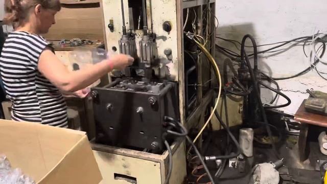 Посильный бизнес для начинающих! Производство пластиковых ПЭТ бутылок!