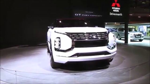 TA3 Motoring - Mitsubishi GT PHEV Concept (Autosalón v Paríži 2016) смотреть онлайн