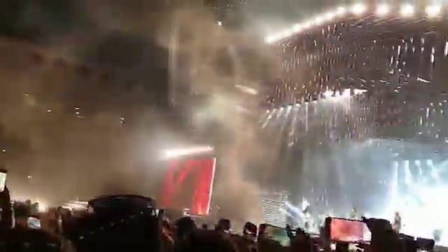 FRASI A META Laura Pausini stadio San Filippo Messina 27 07 2019 смотреть онлайн