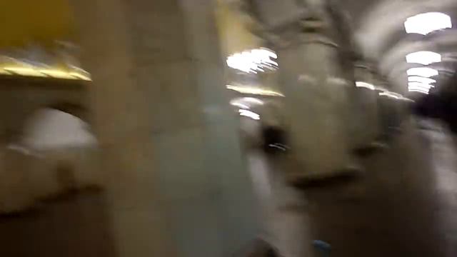 кольцевая линия метрополитена прибытие на станцию комсомольская смотреть онлайн