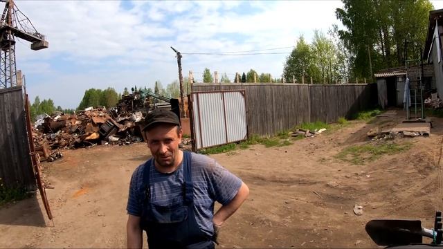 На какую сумму сдали вчерашний металлолом? смотреть онлайн