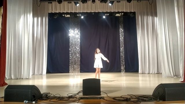 Худокормова Мария, солистка детской вокальной студии "Вдохновение". Песня "Приснилось" смотреть онлайн