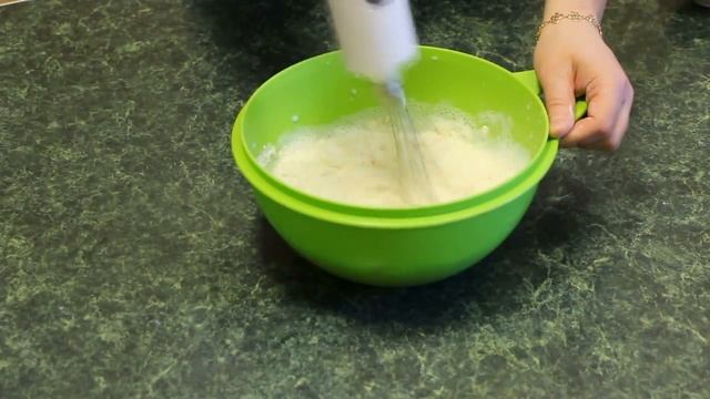 Блины яблочно-медовые. Мягкие и очень вкусные! смотреть онлайн