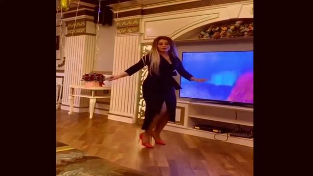 Oy Nazli Yar Nusabe Musayeva Gozel Mugenni Gozel Reqs смотреть онлайн