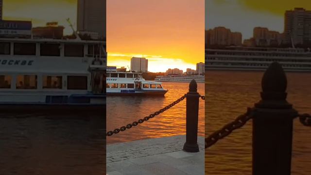 Захарково - Северный Речной Вокзал Москва. Тёплый май. Музыка Серчей Чекалин. смотреть онлайн