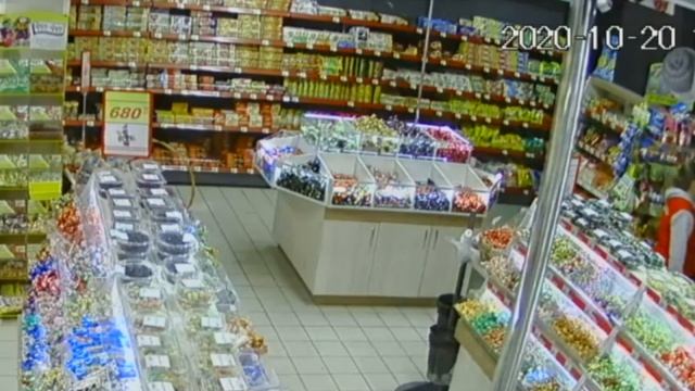 Как работает служба безопасности супермаркета. How work and supermarket security смотреть онлайн