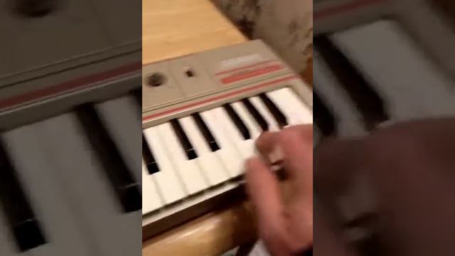 Casiotone Mt - 46 Casio demo смотреть онлайн