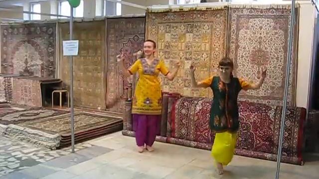 Индийские танцы в Ярославле "Прия" - Hole Hole смотреть онлайн