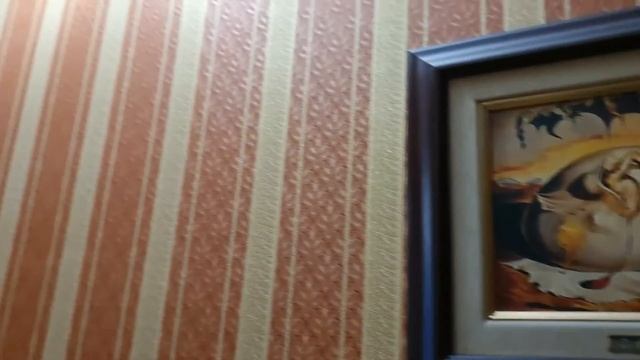 Геленджик Сняли номер в 5 минутах ходьбы от моря. Коридор гостевого дома. смотреть онлайн