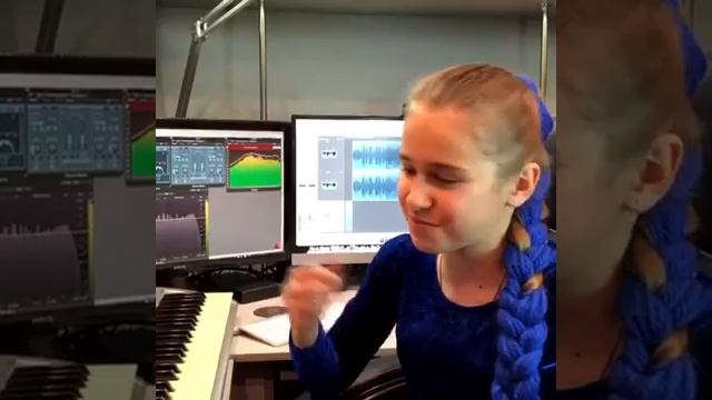 Мария Панюкова - "Пули" (minicover) смотреть онлайн