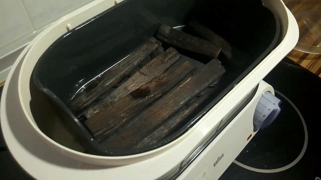 Ароматизация дубовой щепы брусков в пароварке.