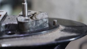 ⚙️??Запуск без воды и вода в редукторе зимой!!! Последствия для лодочного мотора