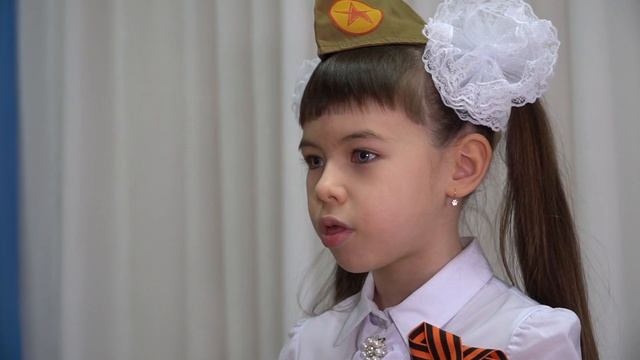 Стихотворение "Чулочки", Муса Джалиль смотреть онлайн