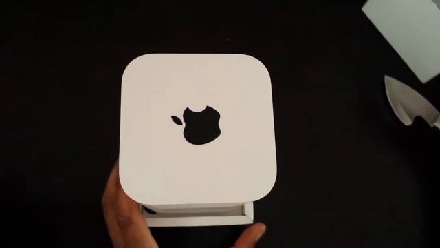 Apple Airport Time Capsule 802.11 ac- 2TB (2013) Unboxing смотреть онлайн