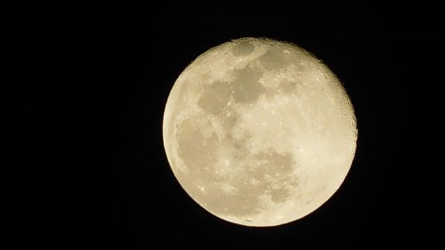 Nikon B500 Full zoom Moon смотреть онлайн