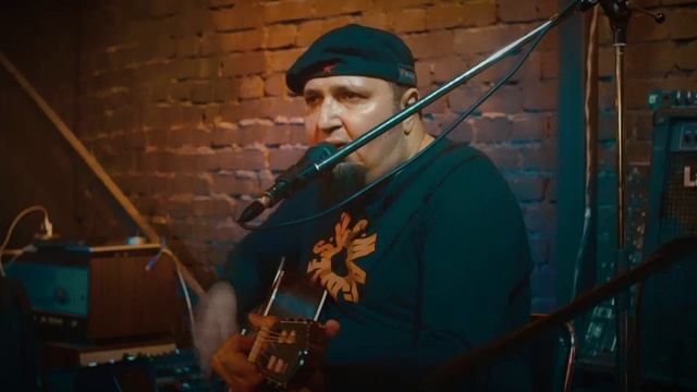 LOS MACHETES - Кубинская песня - Лос Мачетес смотреть онлайн