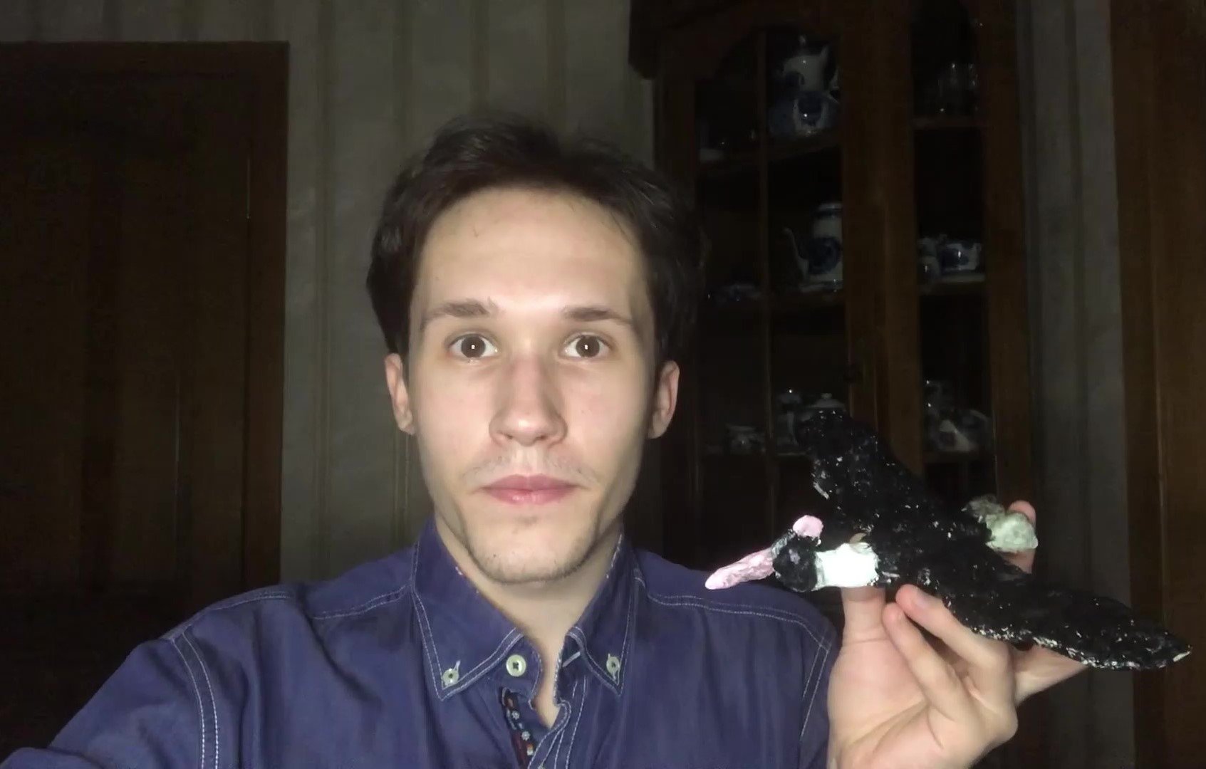 Самый крупный летающий ящер - кетцалькоатль. Леплю его из глины смотреть онлайн