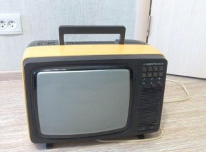 Телевизор  Юность 32 ТЦ 309.mp4