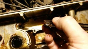 Чистка сапуна (маслоотделительных решеток) в клапанной крышке ваз 2110, 2111, 2112