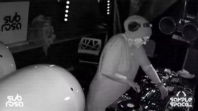 The Femme Fatales Takeover the VOID @ Sub Rosa 23.10.20 смотреть онлайн