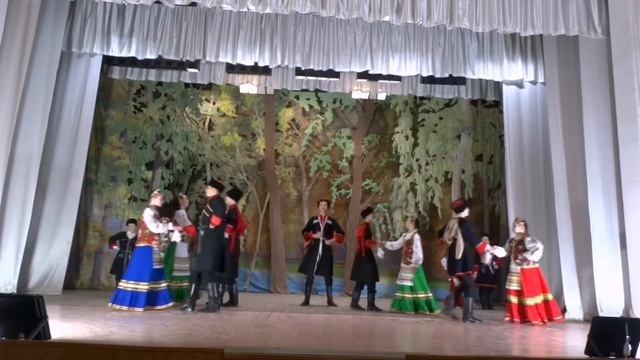 Образцовый ансамбль народной песни "Жаворонушки", "Хмель яровой" смотреть онлайн