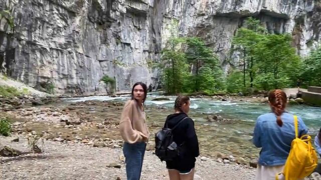 Я в Абхазии! Озеро РИЦА! В Гаграх кайфанул дико смотреть онлайн