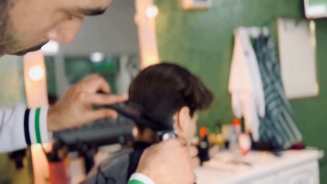 Leonardo DiCaprio inspired Old school haircut ? смотреть онлайн