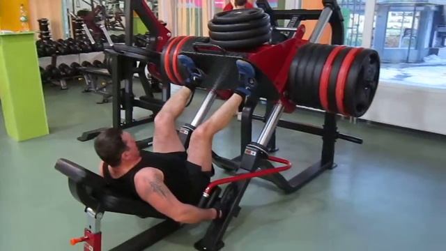 Боевое Каратэ Харьков, Подарок на 48лет-480кг, Ростислав Брахман-Дулин смотреть онлайн