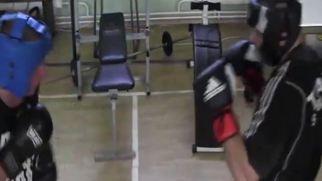 Тренировочный спарринг в СК Минотавр смотреть онлайн
