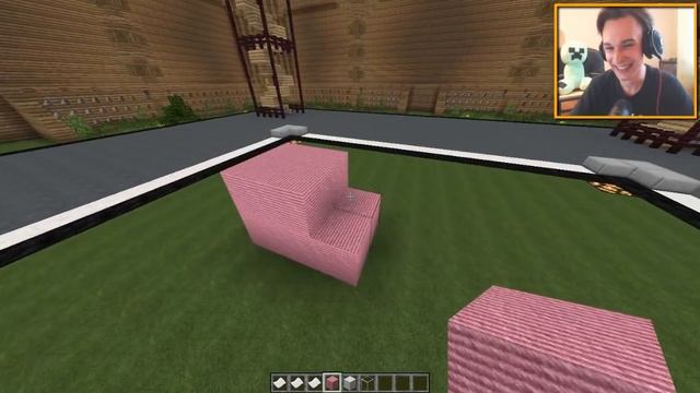 ?РЕБЁНОК ПРИЗВАЛ ЭТОЙ ПОСТРОЙКОЙ МОНСТРА В МАЙНКРАФТЕ! УГАДАЙ ПОСТРОЙКА В MINECRAFT смотреть онлайн