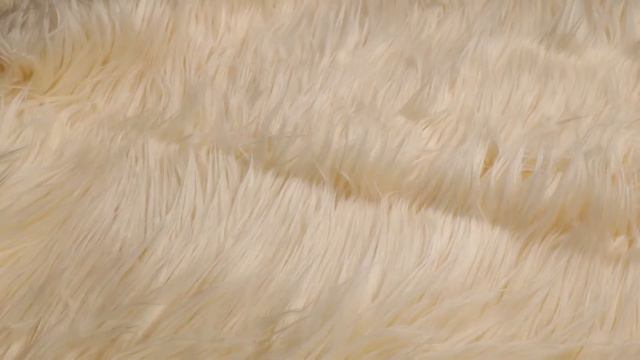 Мех искусственный, Лама, цвет молочный. смотреть онлайн