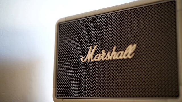 Speaker Bluetooth Berdesain Amplifier! - Marshall Kilburn II смотреть онлайн