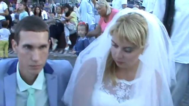Свадьба! Начинаем с клубнички) Благодарность Одесситам от невесты Лены) смотреть онлайн