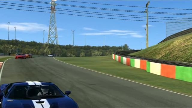 Ford GT (2005) on Suzuka Circuit Japan смотреть онлайн