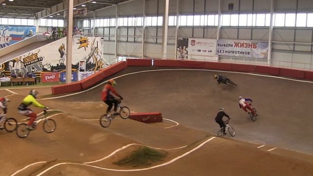 КР8. День 2. Ст. юноши 2002-2003 г.р. Заезд 4. Мото 3 смотреть онлайн